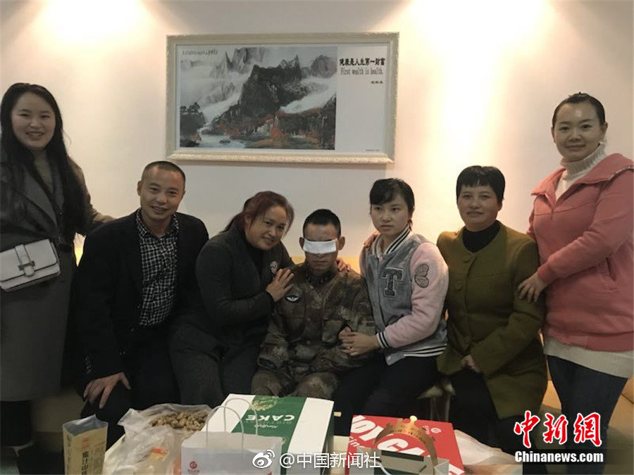 济南小巷子里站着的人!问罪不容诛,济南有个巷子叫什么