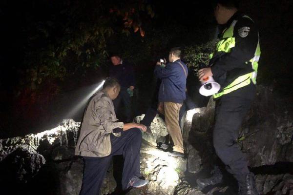 梁溪区200一条街叫什么;牛仔裤,梁溪区那里热闹