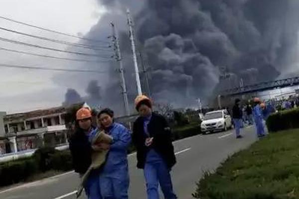 昌邑区小巷子《目无法纪
